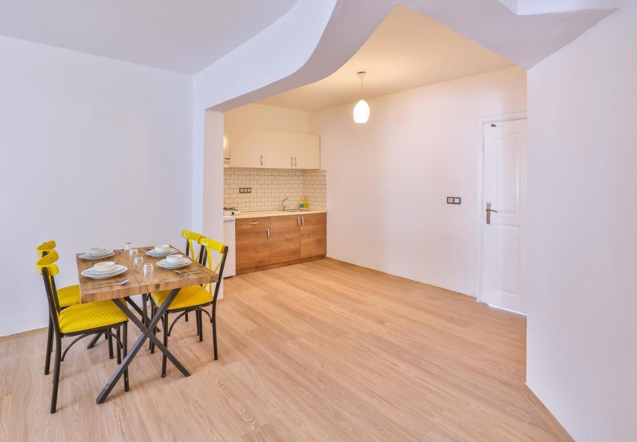 3 House Apart Kas Bagian luar foto