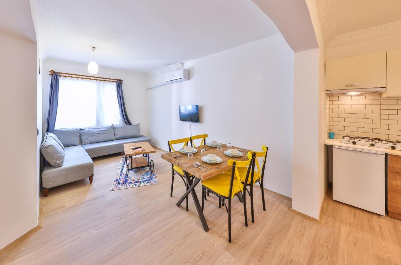3 House Apart Kas Bagian luar foto