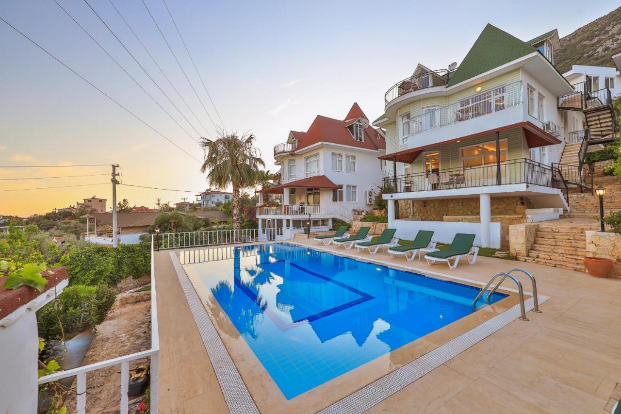 3 House Apart Kas Bagian luar foto